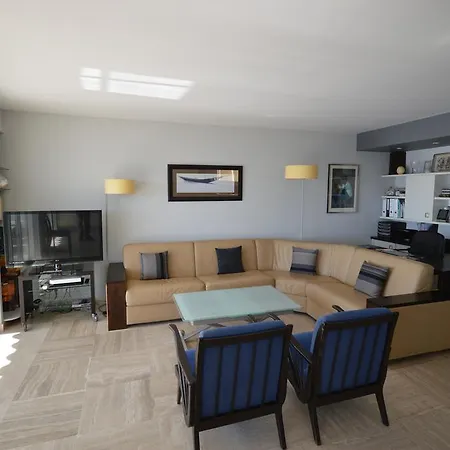 Wonderful Seafront Daire Cannes