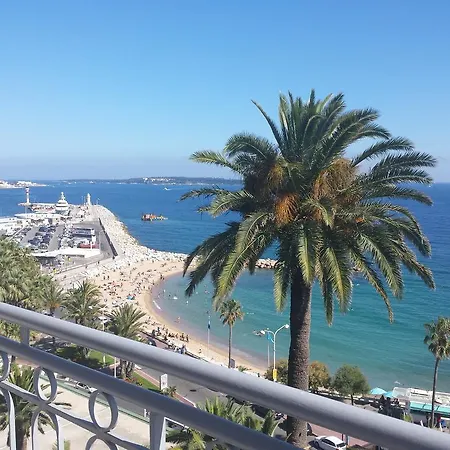 Daire Wonderful Seafront *